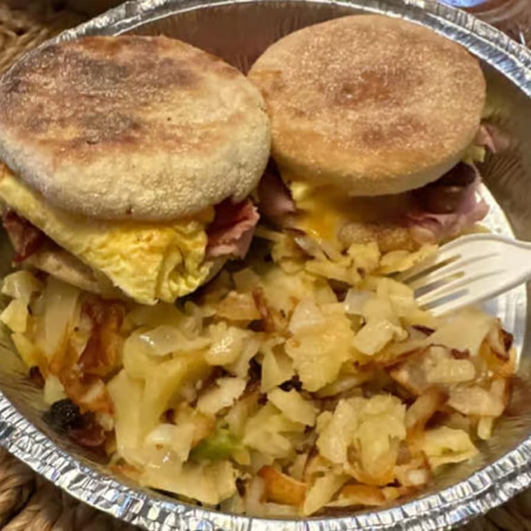 Grilled Cheese Delights: American Diner Classics